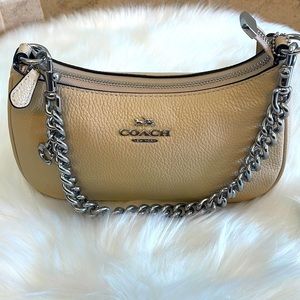 Coach Teri Shoulder Bag Ivory/ Silver